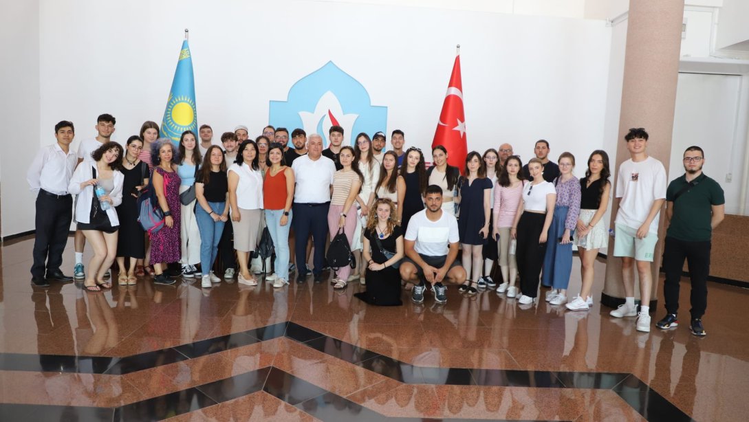 Ahmet Yesevi Üniversitesi 